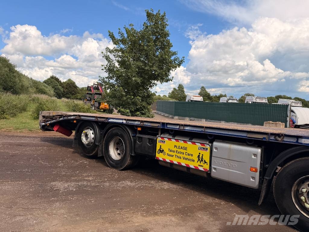 Volvo FM 380 8 X 2 Beavertail Flatbed Cheesewedge Camiones de superficie plana/cabrestantes