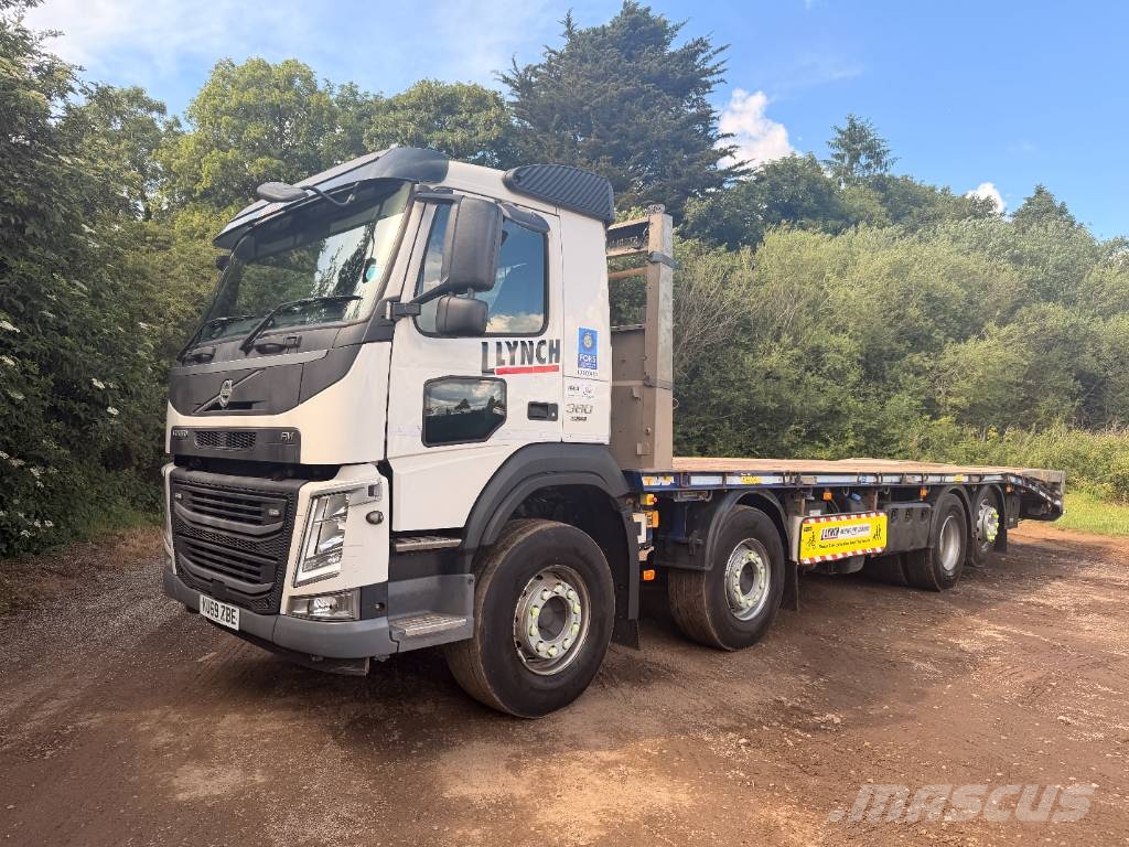 Volvo FM 380 8 X 2 Beavertail Flatbed Cheesewedge Camiones de superficie plana/cabrestantes
