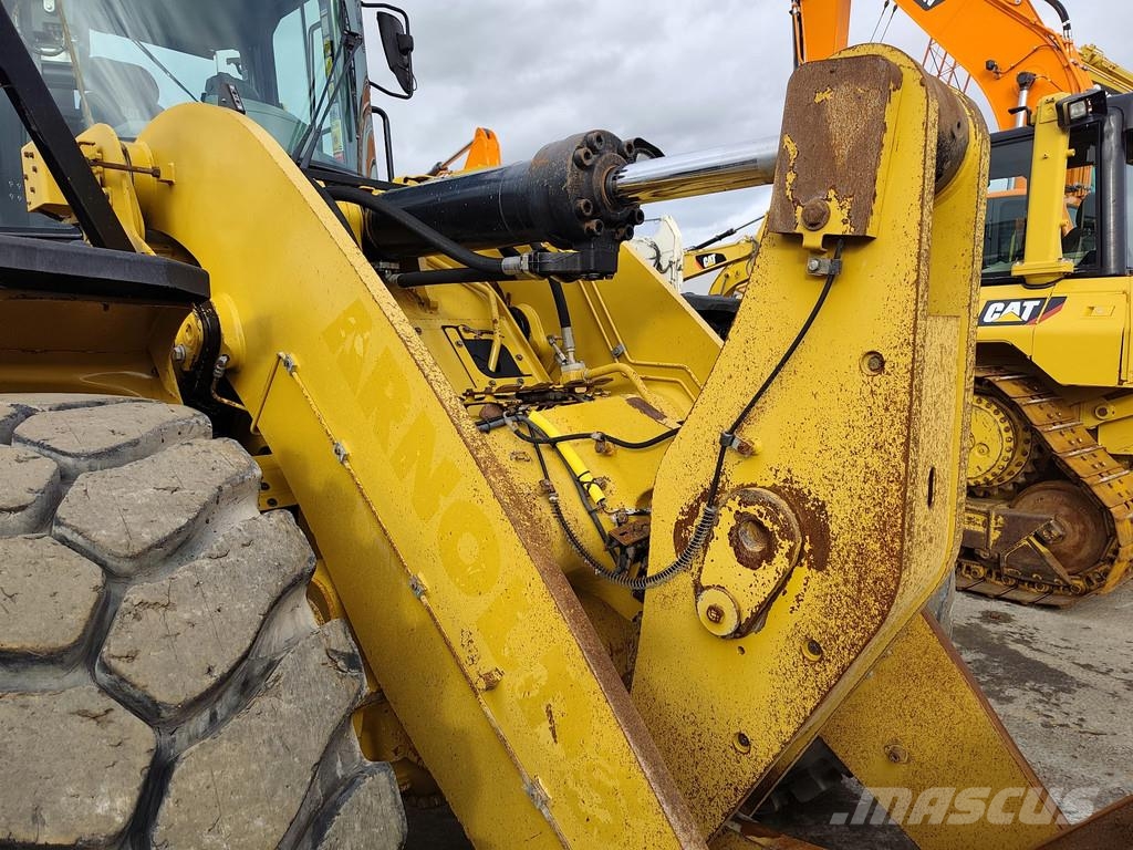 CAT 950M . Radlader