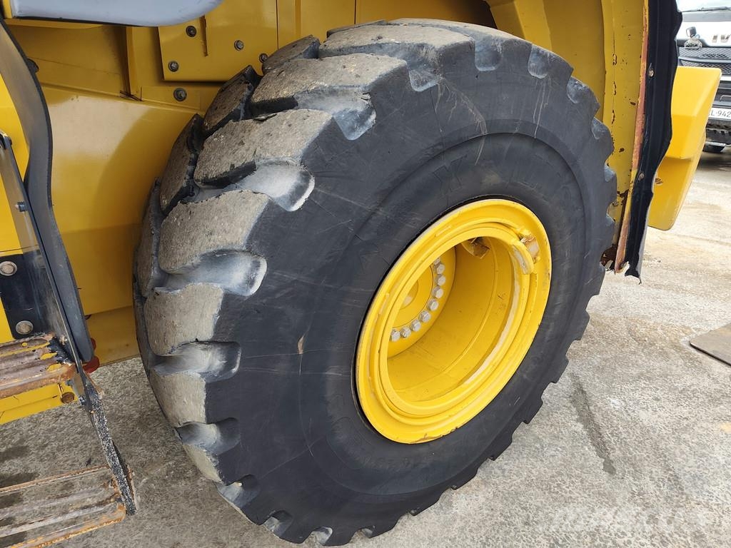CAT 950M . Radlader