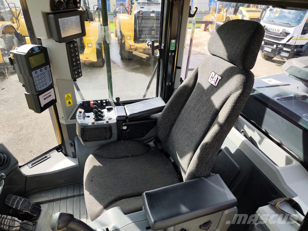 CAT 950M . Radlader