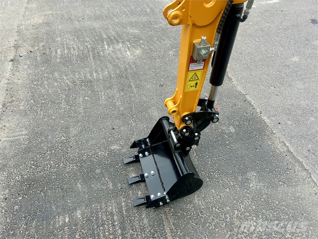 JPC HT18 HYTILLÄ KUIN UUSI Mini rýpadla < 7t