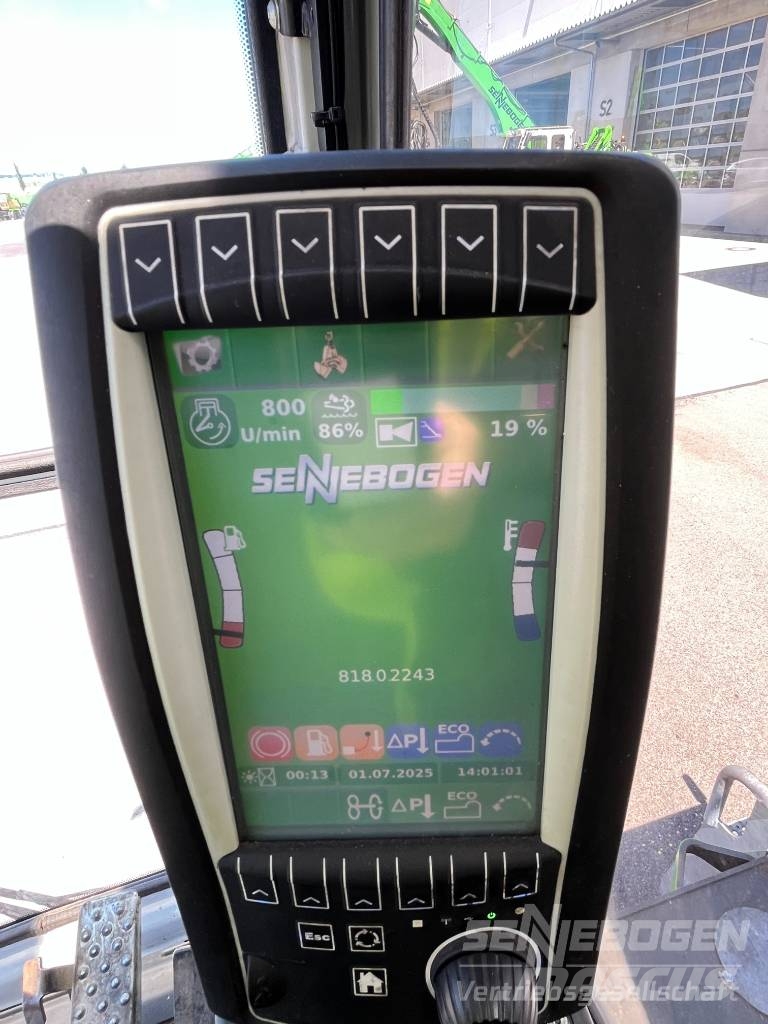Sennebogen 818 M Waste / industry handlers