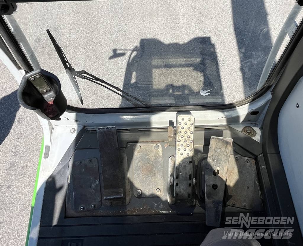 Sennebogen 818 M Waste / industry handlers
