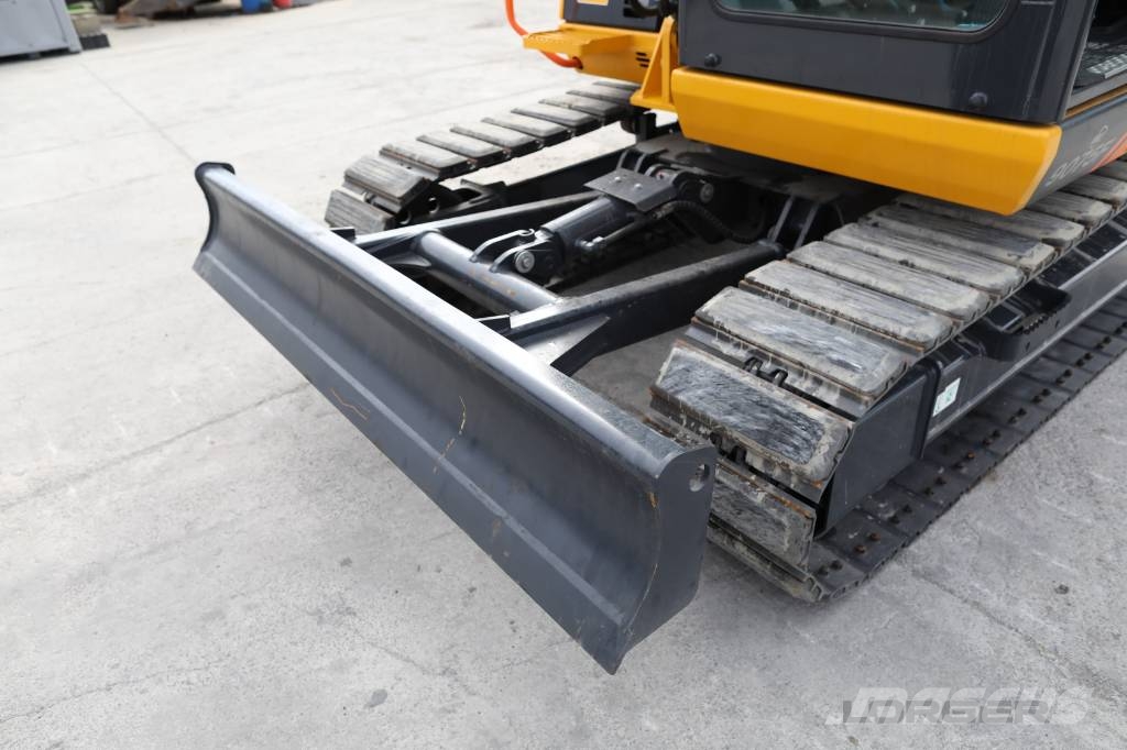 LiuGong 9075F Midi bageri 7t – 12t