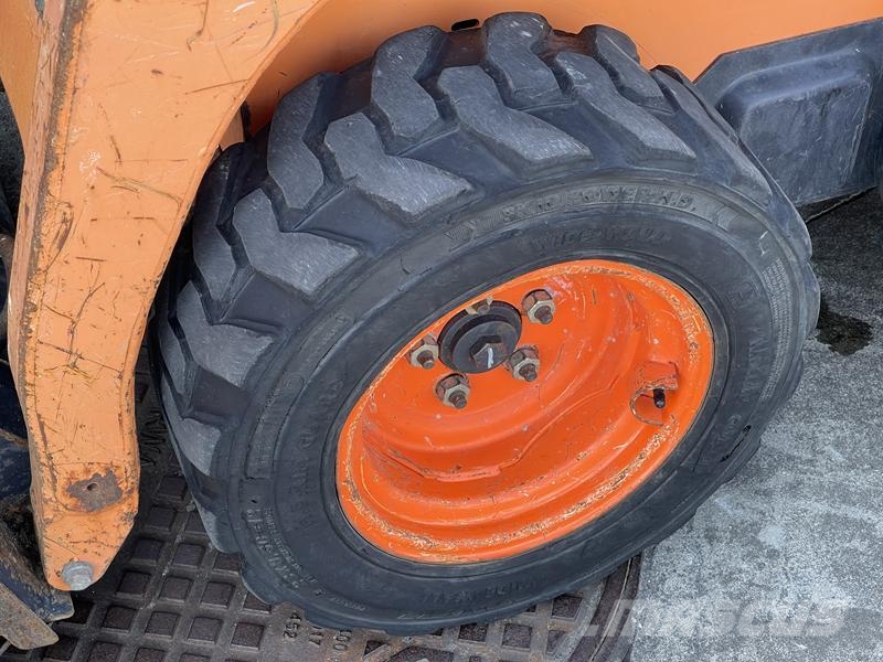 Bobcat S 70 Kompaktrakodók