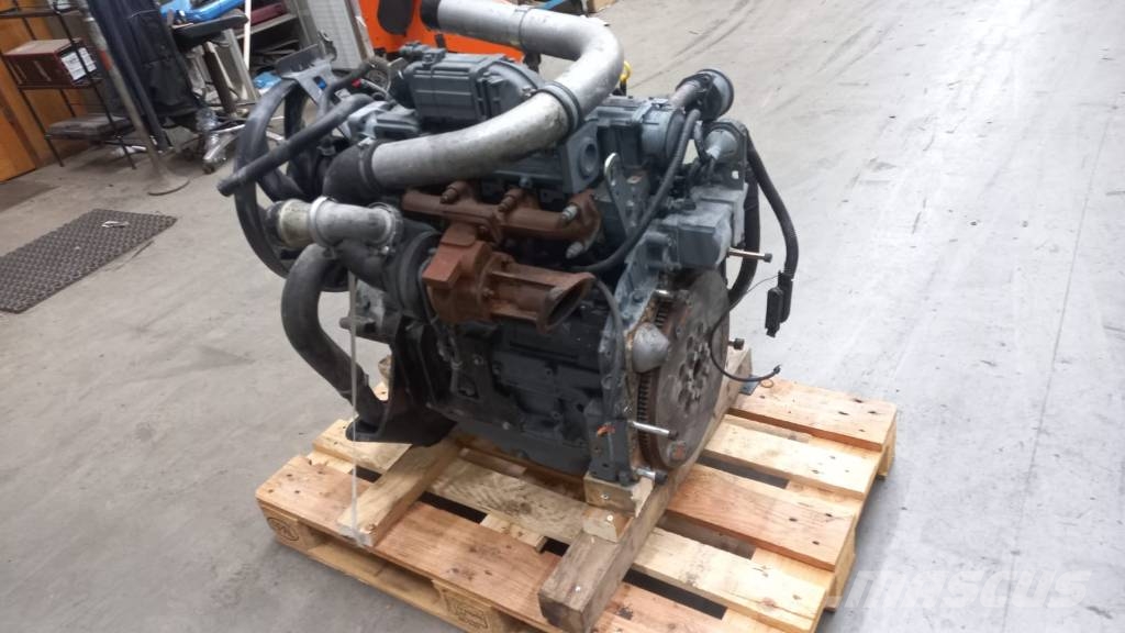 Deutz TCD2012L042VM محركات