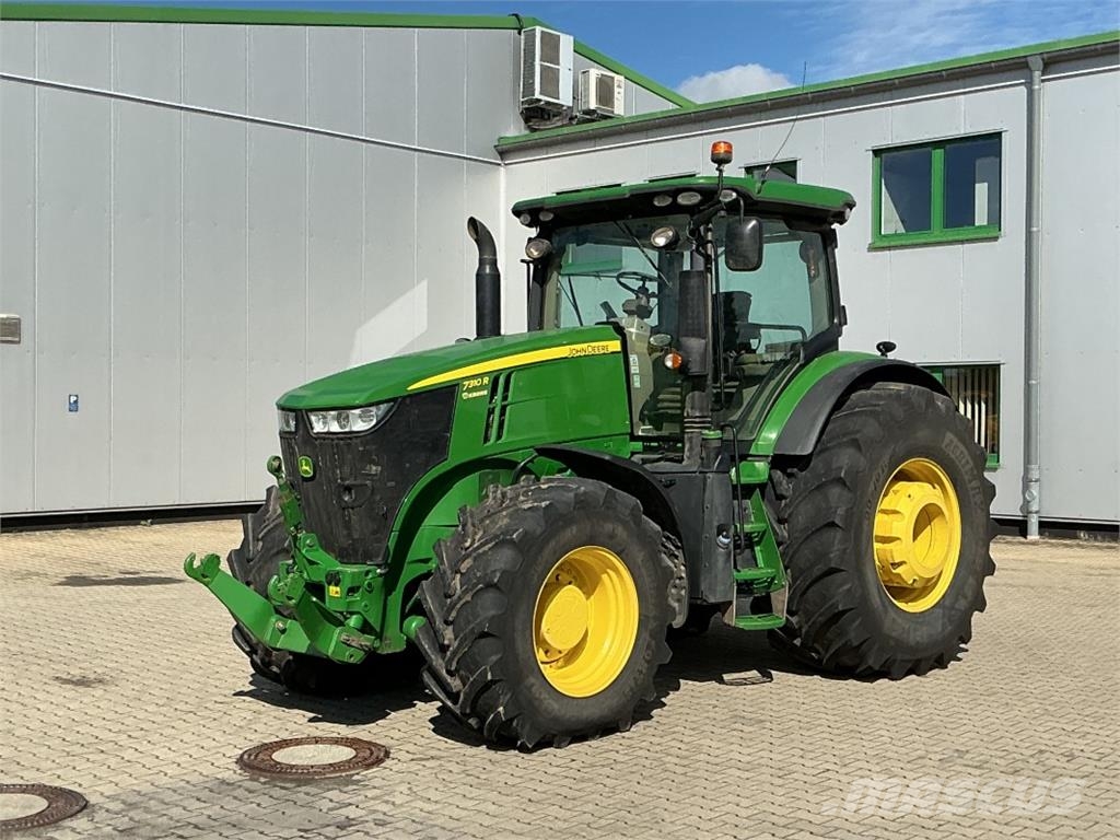 John Deere 7310R الجرارات