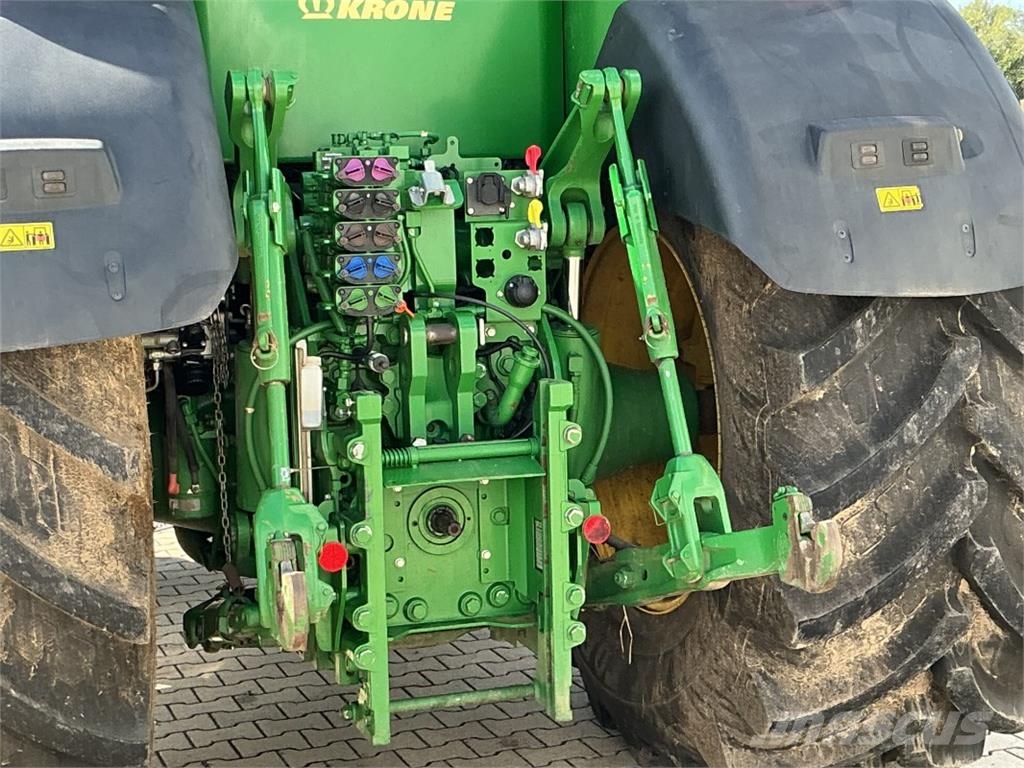 John Deere 7310R الجرارات