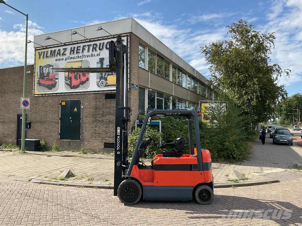 Toyota 7FBMF30 3000KG 3.30METER HEFTRUCK Electric forklifts