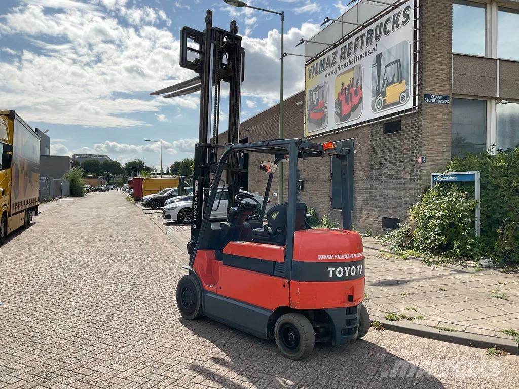Toyota 7FBMF30 3000KG 3.30METER HEFTRUCK Electric forklifts