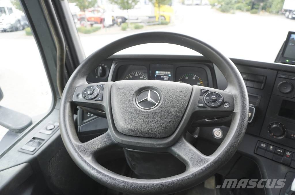Mercedes-Benz Arocs 1833 4x2 / 50 tho. km! / HIAB X-HIPRO 192 ES 이동식 드릴 리그 트럭