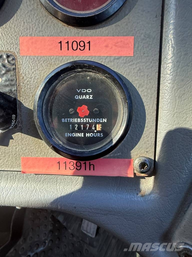 Volvo A 25 C Dumpperit