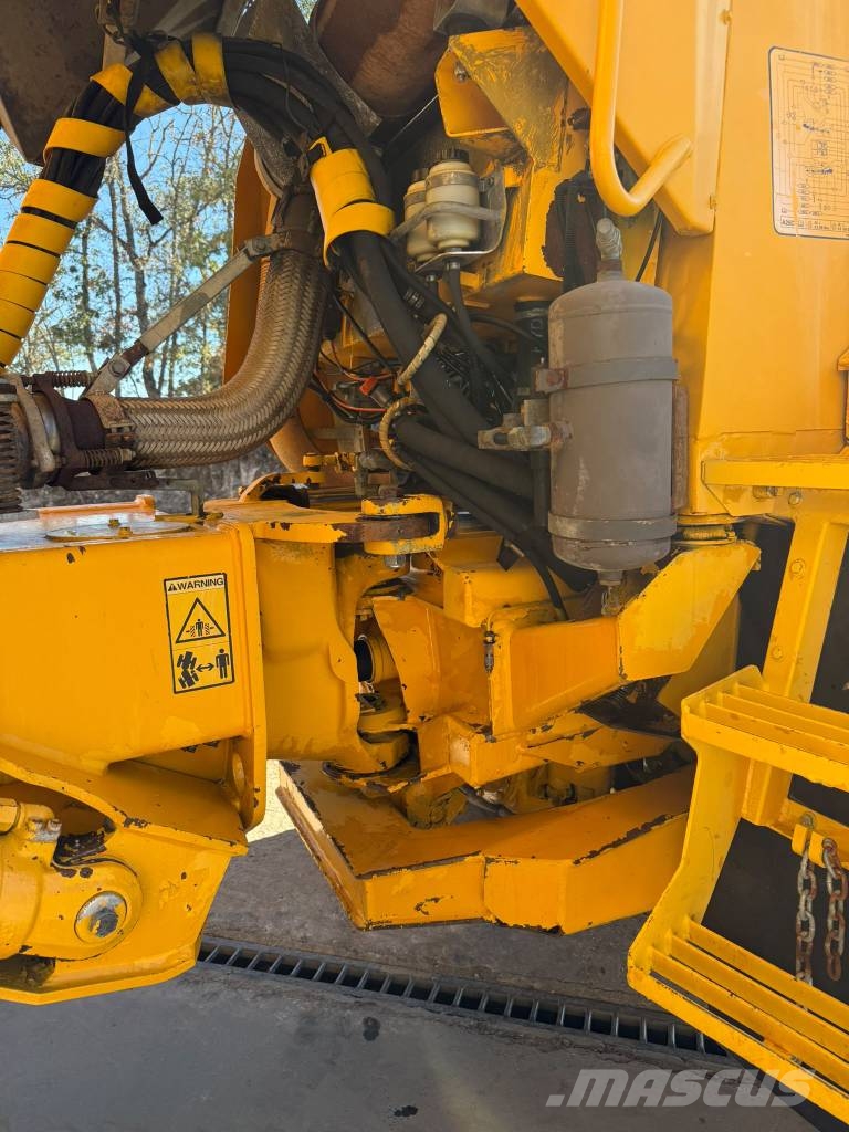 Volvo A 25 C Dumpperit