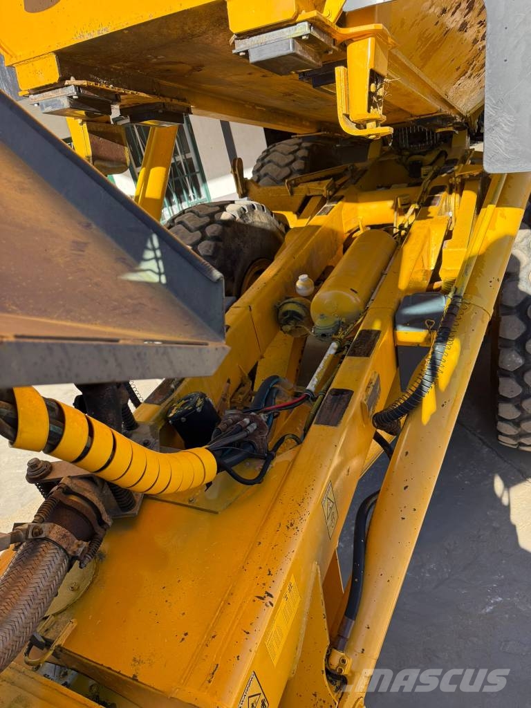 Volvo A 25 C Dumpperit