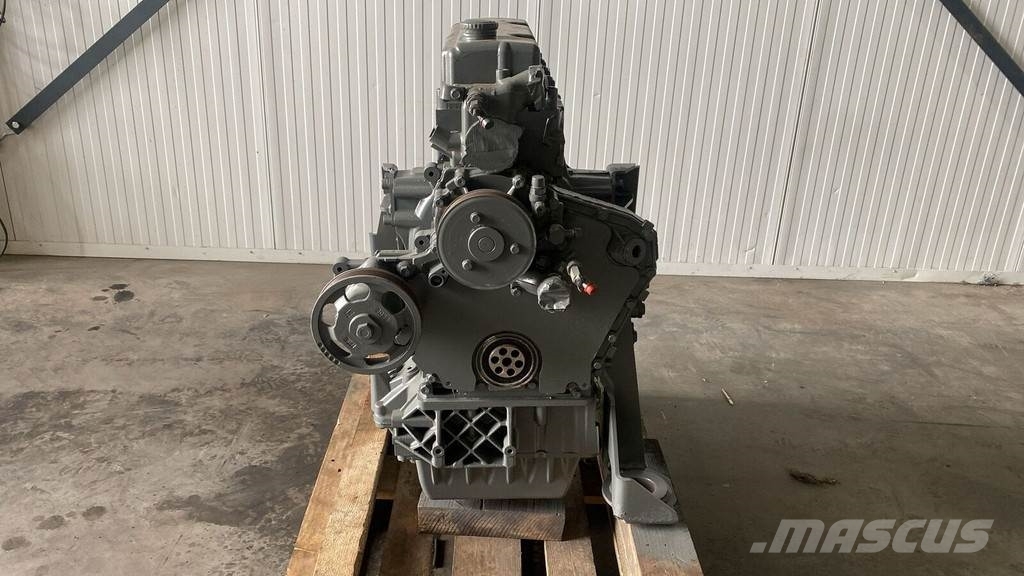 Liebherr D834 A7 محركات