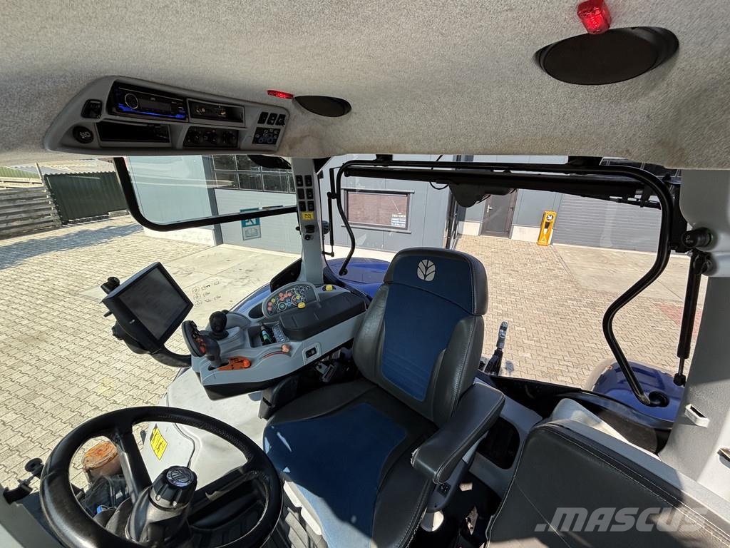New Holland T7.315 HD AutoCommand. Fronthef, Vooras vering, RT Traktorid
