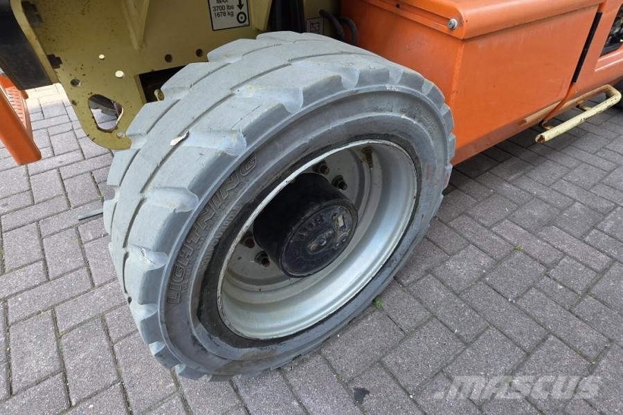 JLG 4069LE Electric, 14.2m Working Height, 360kg Capac Schaarhoogwerkers