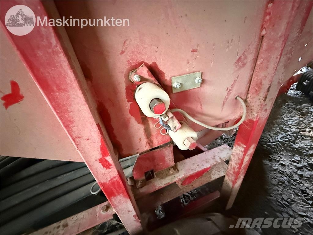 Överum Bruk Tive Drill-jet 4006 Külvikud