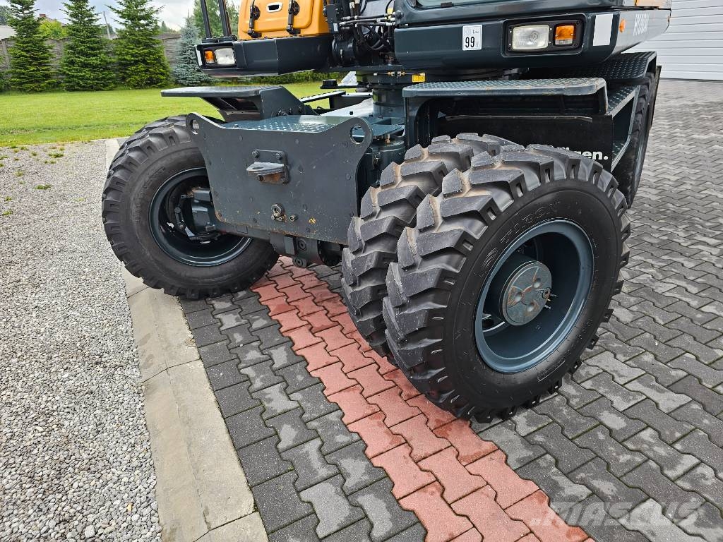 Hyundai HW 140 Колісні екскаватори