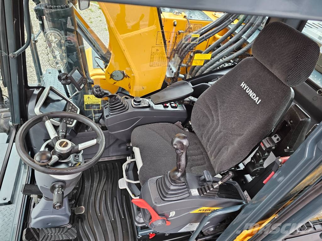Hyundai HW 140 Колісні екскаватори