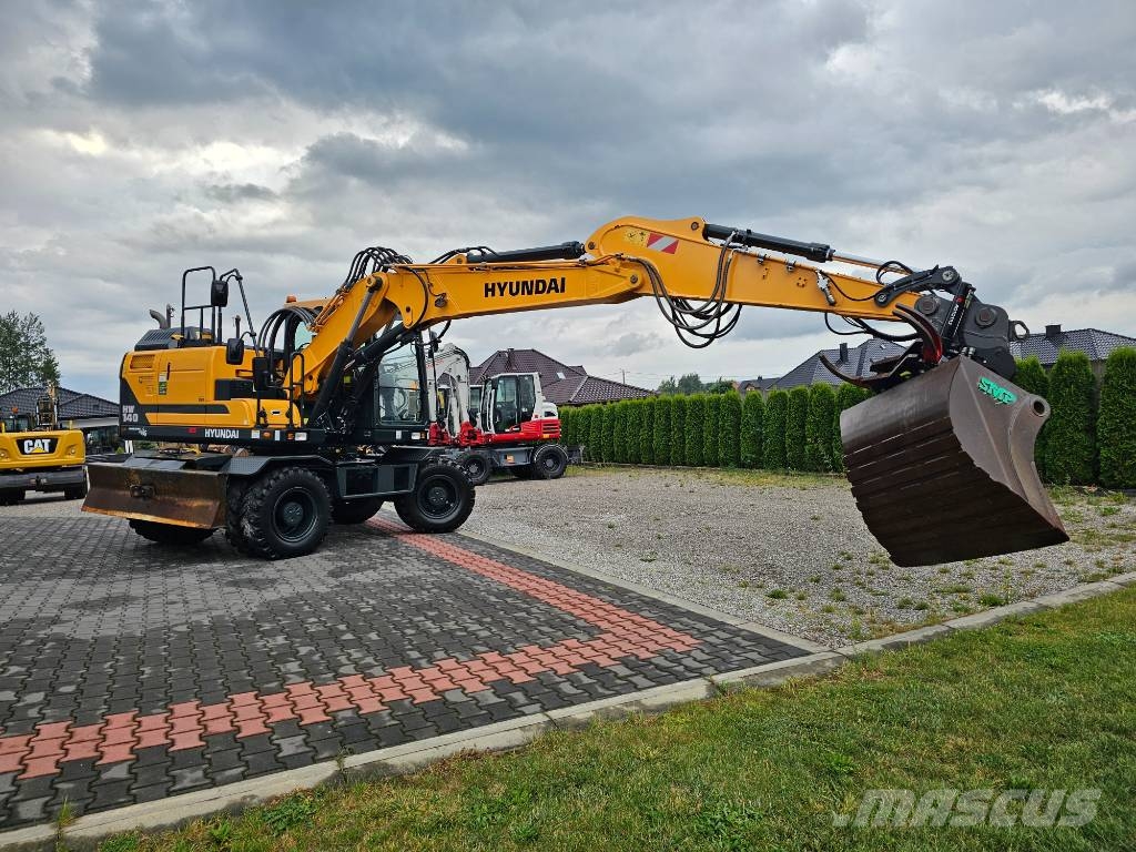 Hyundai HW 140 Колісні екскаватори