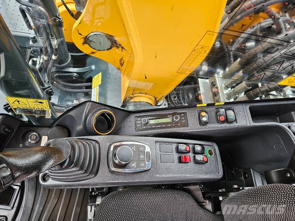 Hyundai HW 140 Колісні екскаватори