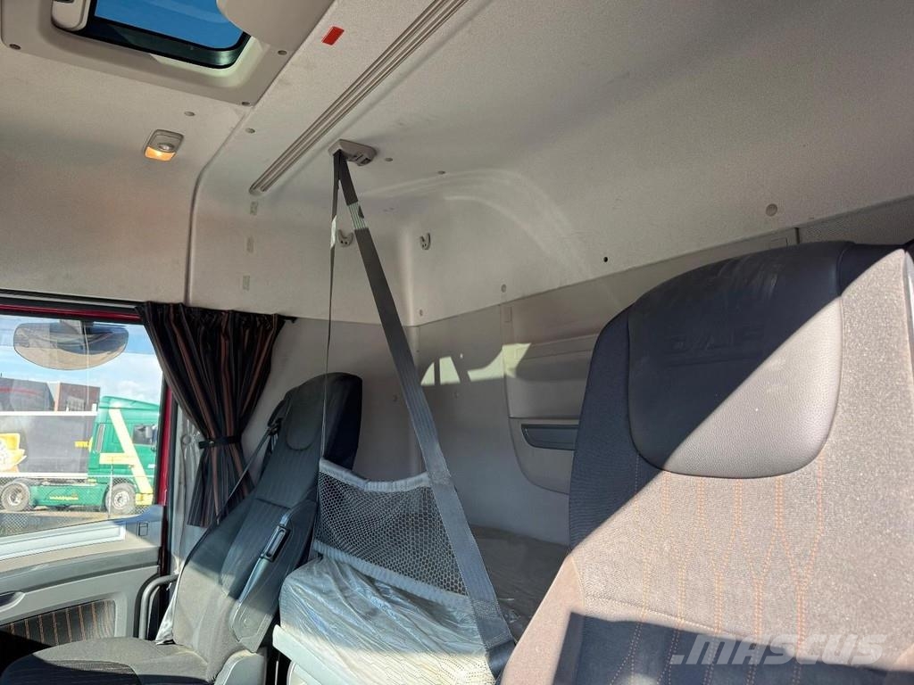 DAF XF 530 COPMA 510.7 + FLYJIB + REMOTE + FRONT STAMP Univerzální terénní jeřáby