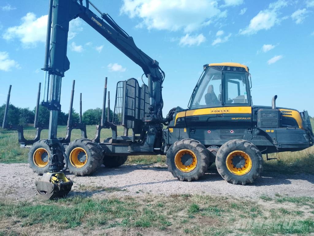 Ponsse Buffalo 8W Kuormatraktorit