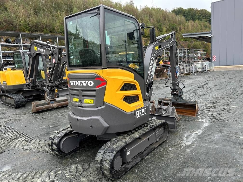 Volvo ECR 25 D Mini excavadoras < 7t