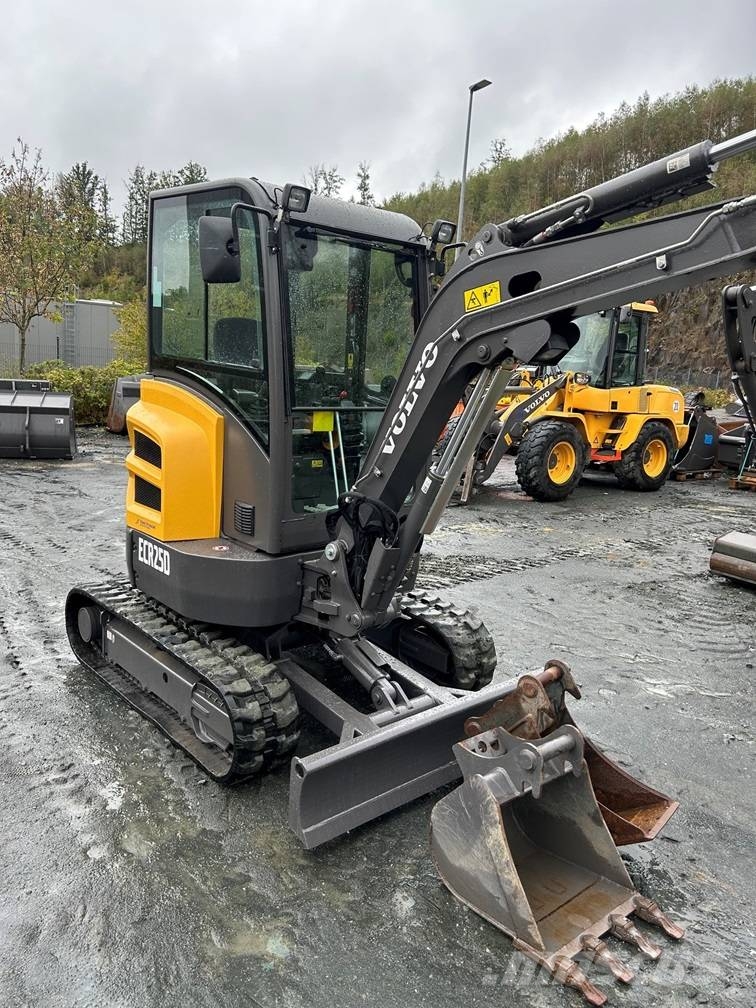 Volvo ECR 25 D Mini excavadoras < 7t