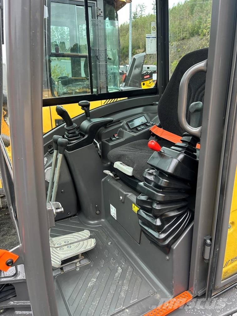 Volvo ECR 25 D Mini excavadoras < 7t