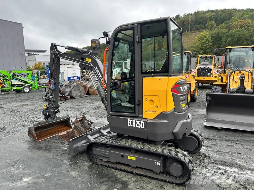 Volvo ECR 25 D Mini excavadoras < 7t