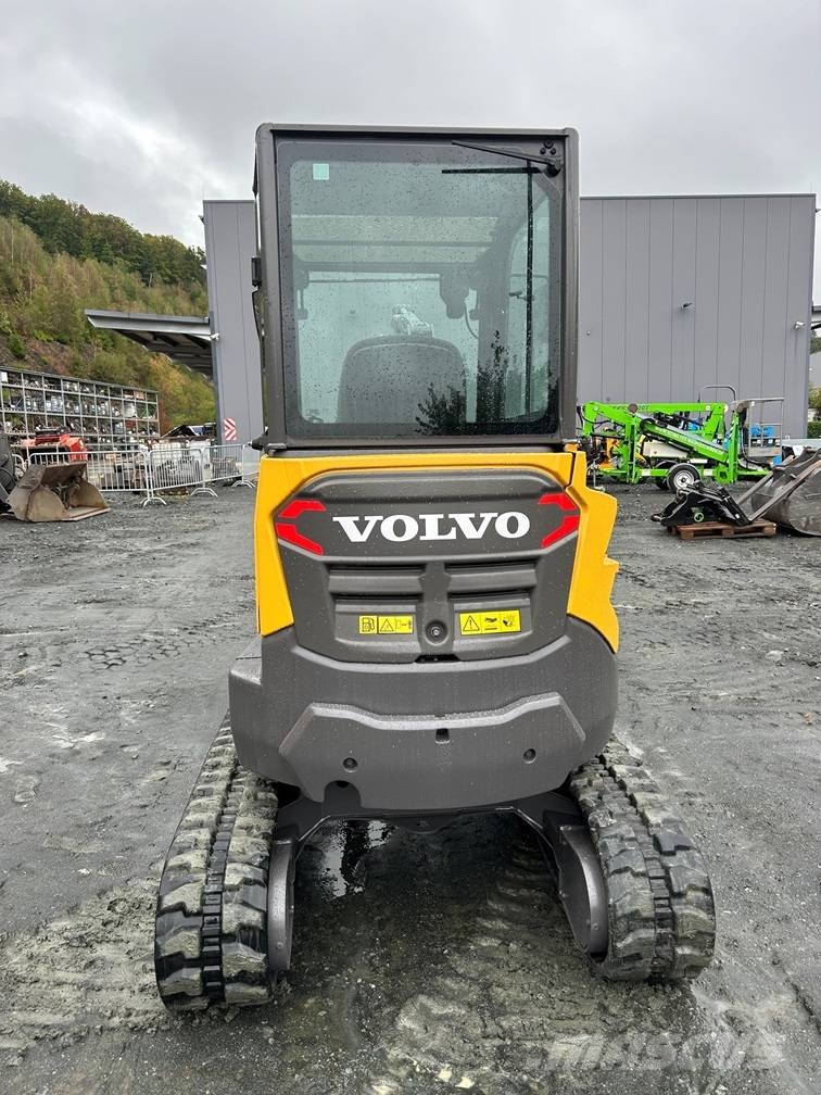 Volvo ECR 25 D Mini excavadoras < 7t