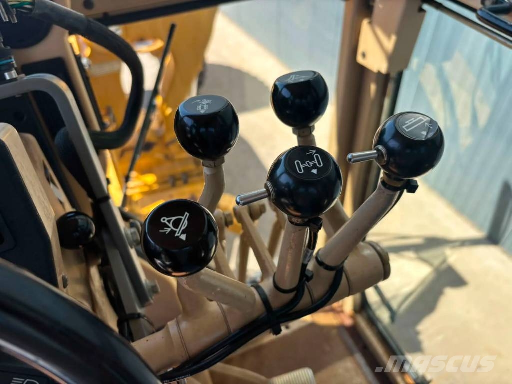 CAT 120H - CE Tiehöylät