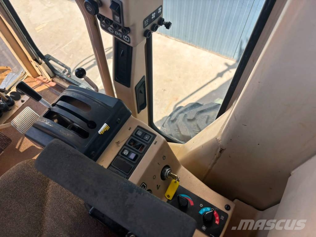 CAT 120H - CE Tiehöylät