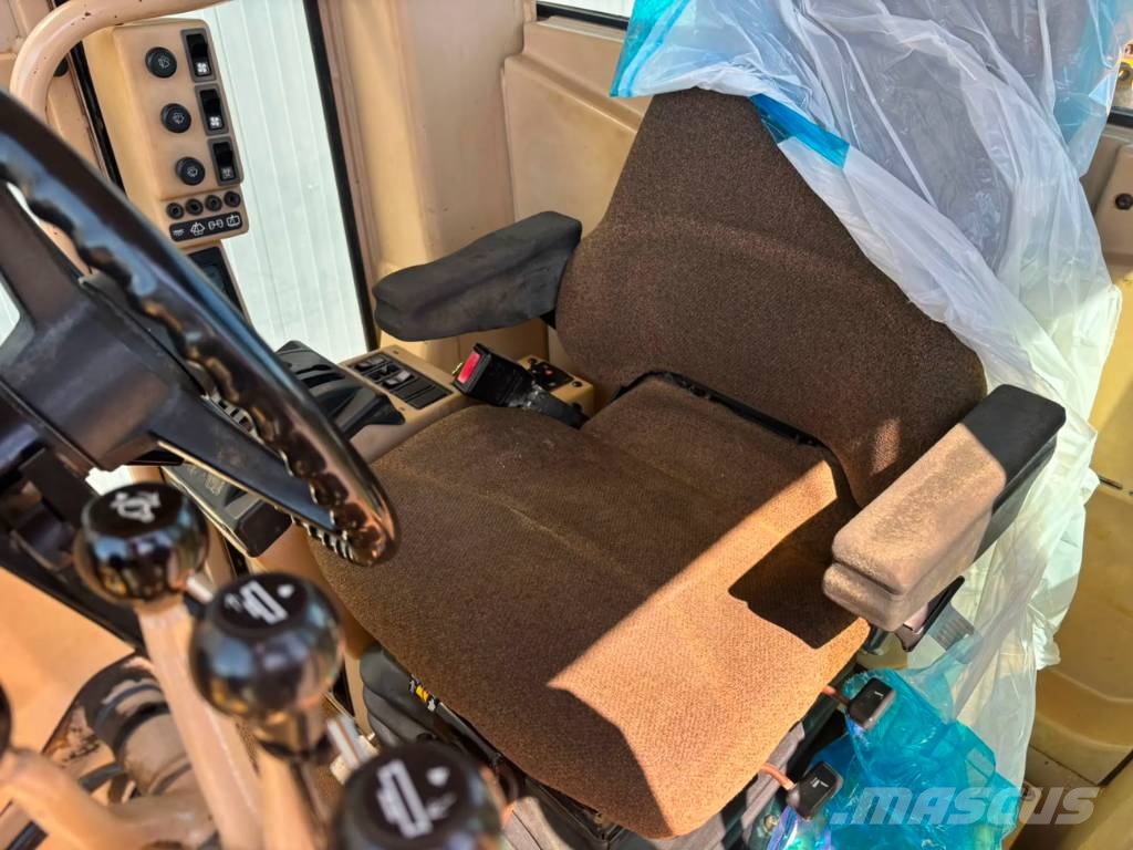 CAT 120H - CE Tiehöylät