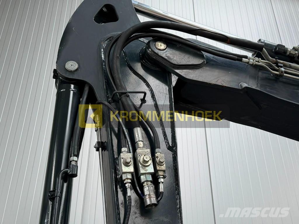 Eurocomach ES 85 ZT Powertilt Midi excavators 7t - 12t