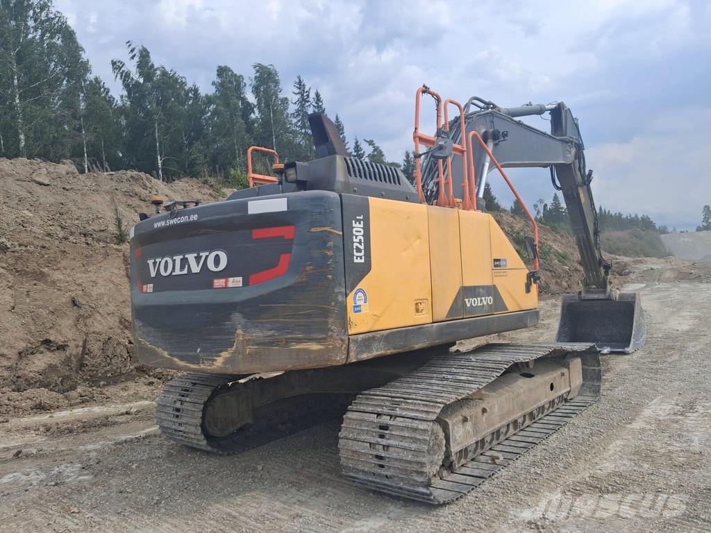 Volvo EC250EL Rupsgraafmachines