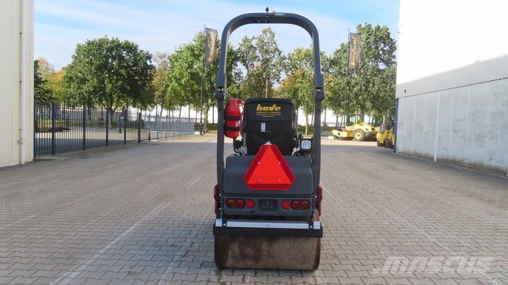 Dynapac CC900 Tandemrullid
