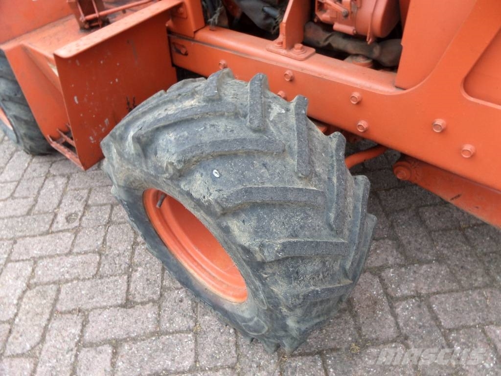 Ditch Witch 3610 DD Freze za kopanje jarkov Trenčerji