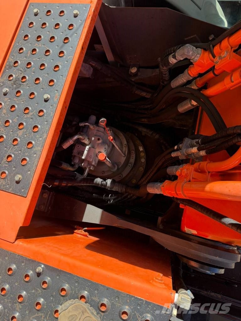 Hitachi ZX 250 LC N Bageri gusjeničari