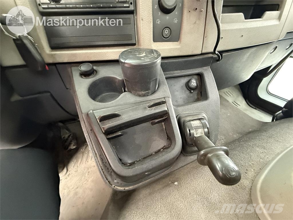 Volvo FL 4X2 스킵 로더 트럭