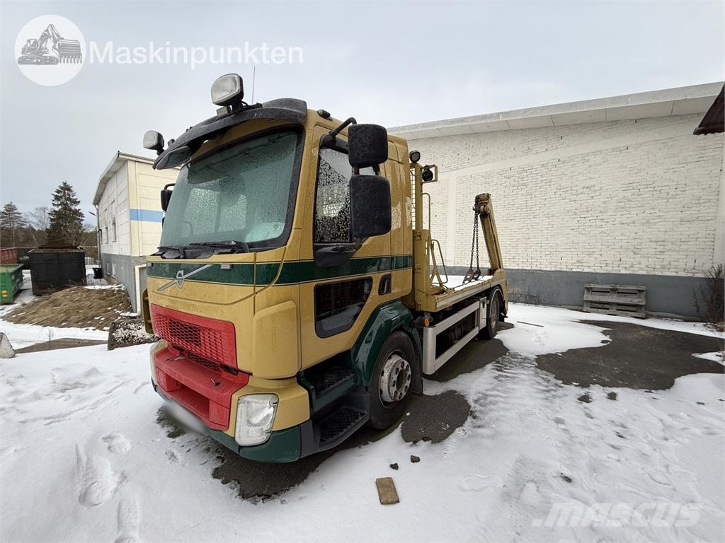 Volvo FL 4X2 스킵 로더 트럭