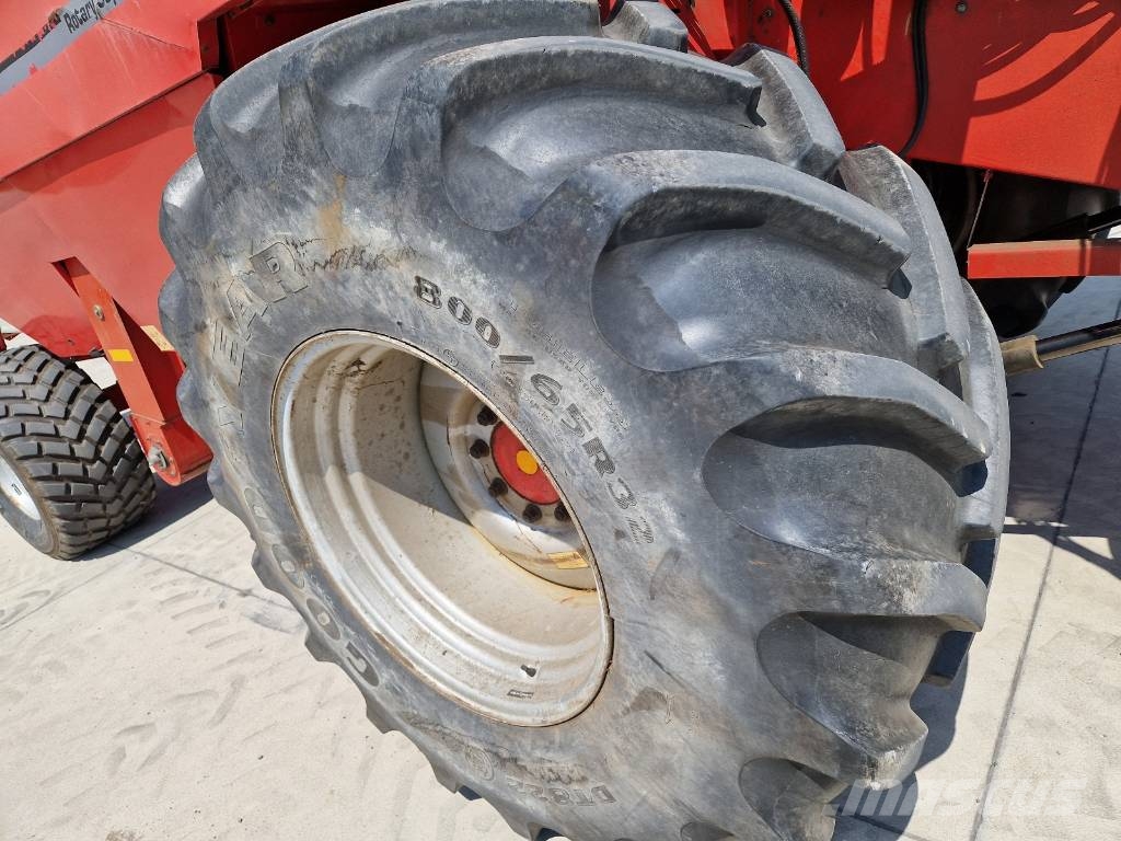 Massey Ferguson MF 36 P600 Claas New Holland Cosechadoras combinadas