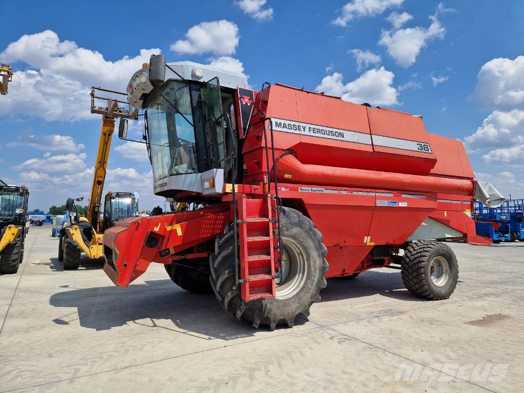 Massey Ferguson MF 36 P600 Claas New Holland Cosechadoras combinadas