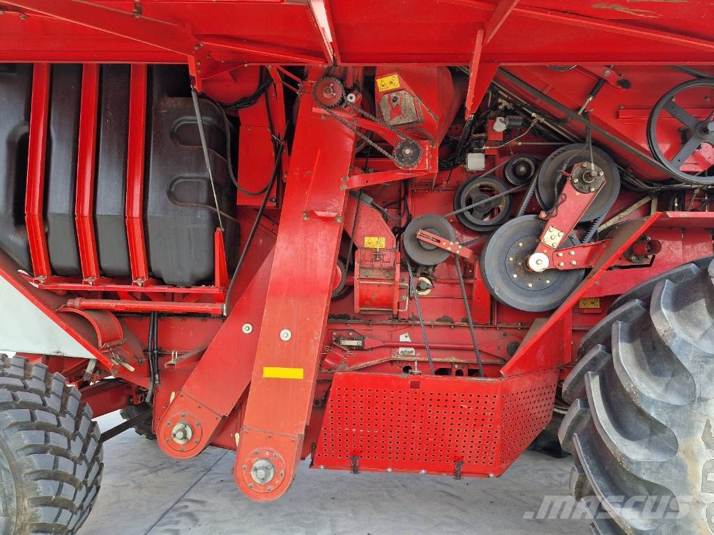 Massey Ferguson MF 36 P600 Claas New Holland Cosechadoras combinadas