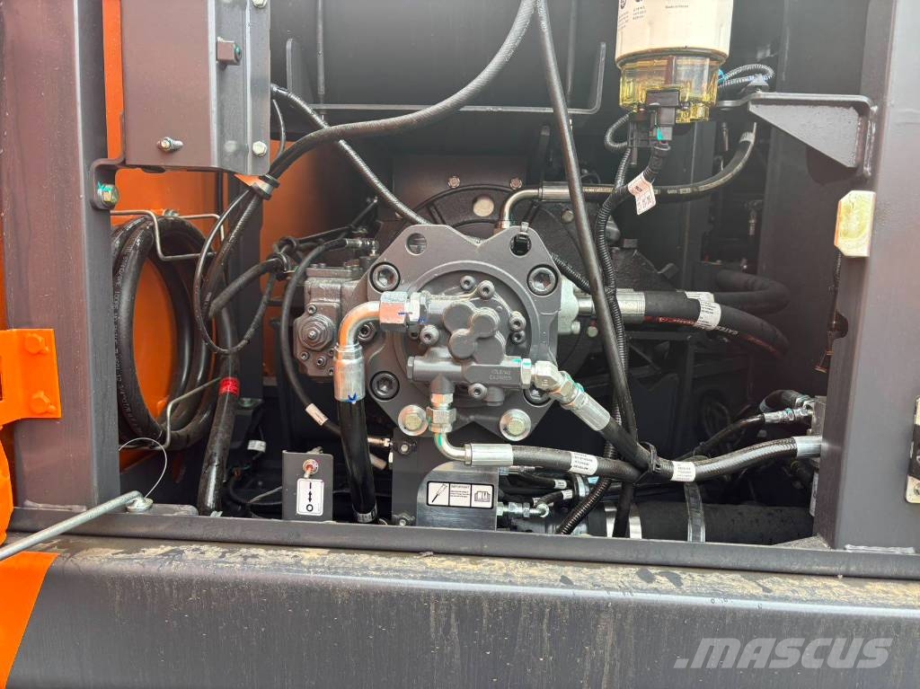 Doosan DX 225 LCA Gravemaskiner på larvebånd