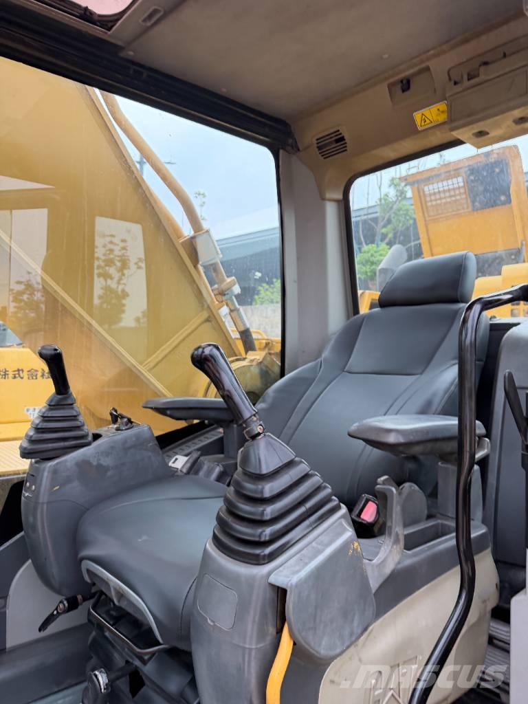 CAT 349D the largest‑scale supplier Raupenbagger