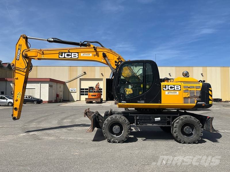 JCB JS 200 W Excavadoras de ruedas